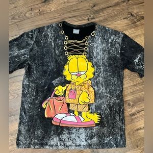 Fashion Distressed Black Graphic Tee